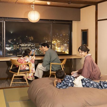 Ooedo Onsen Monogatari Premium Gero Honkan Extérieur photo