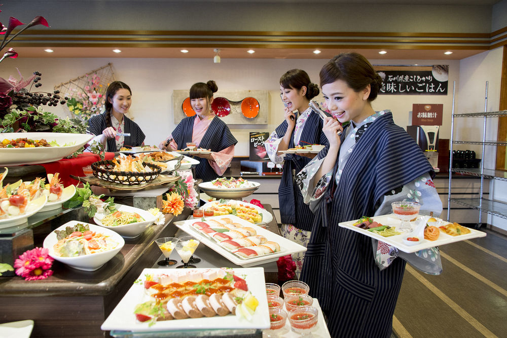 Ooedo Onsen Monogatari Premium Gero Honkan Extérieur photo